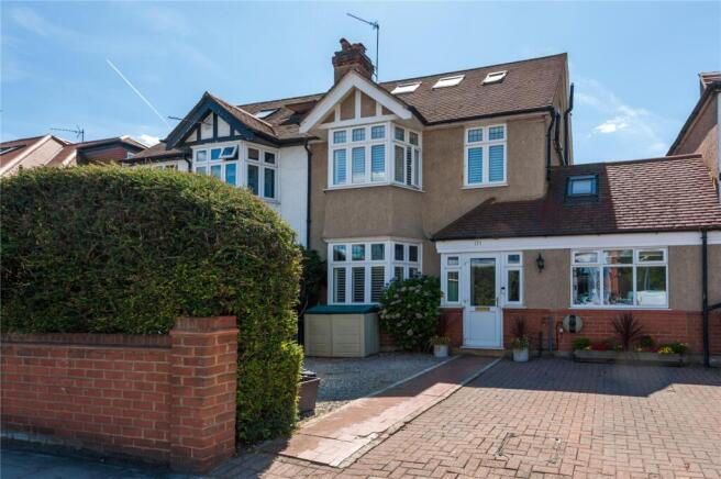 5 bedroom semi-detached house for sale
