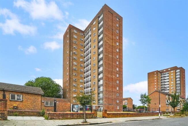 1 bedroom flat for sale