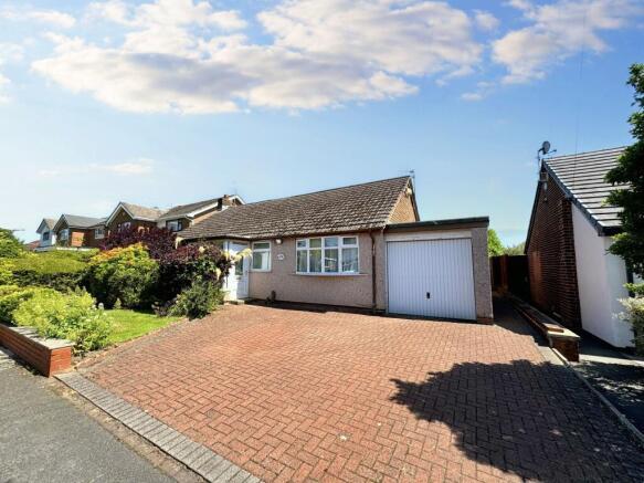 2 bedroom bungalow for sale