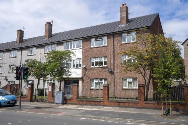 2 bedroom flat for sale