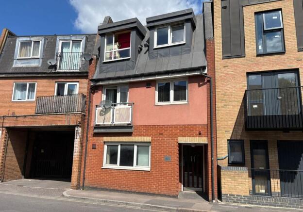 1 bedroom flat for sale