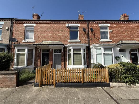 2 bedroom terraced house for sale