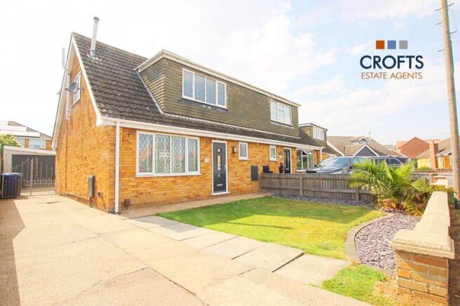 3 bedroom semi-detached house for sale