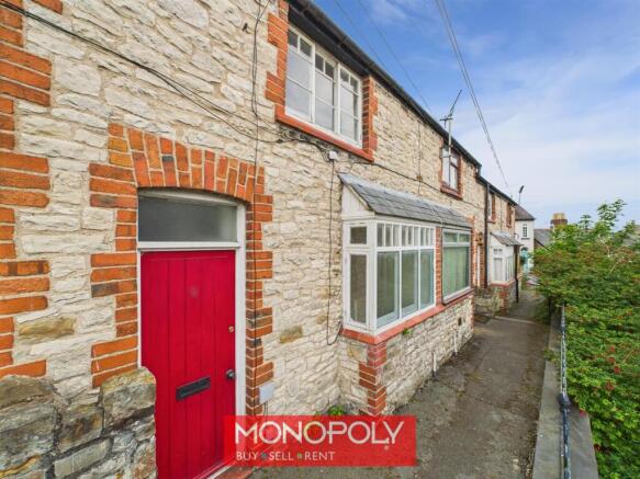 2 bedroom terraced house for sale