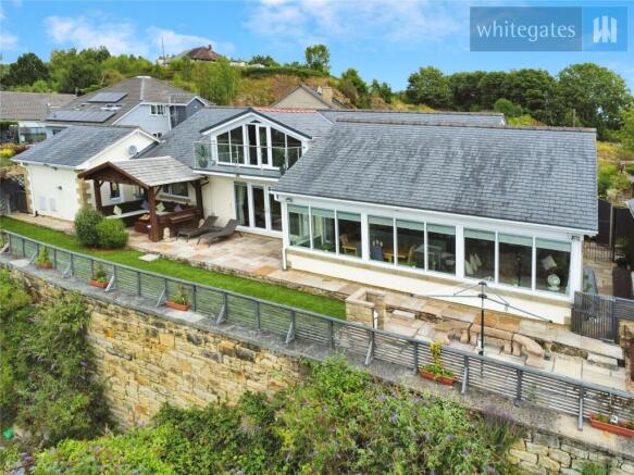 5 bedroom bungalow for sale