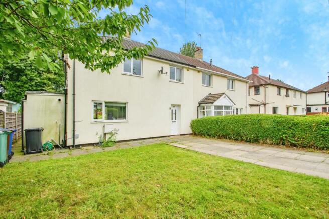 3 bedroom semi-detached house for sale