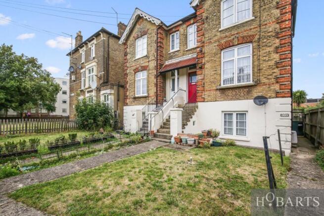 2 bedroom maisonette for sale