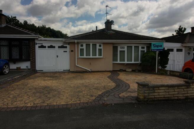 2 bedroom bungalow for sale