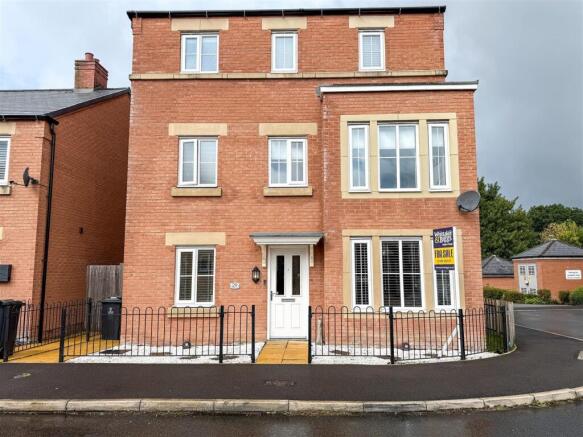 5 bedroom house for sale