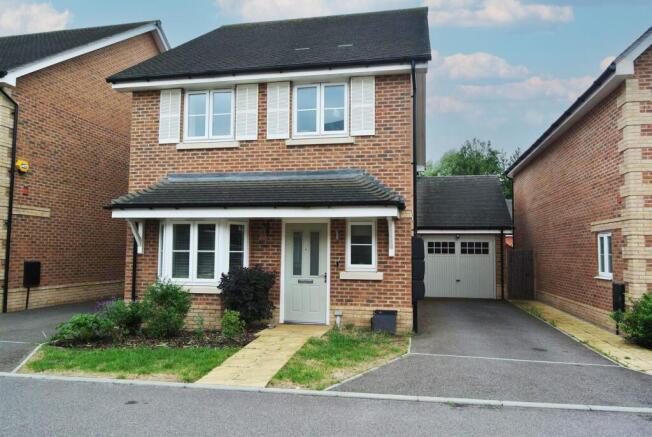 3 bedroom detached house for sale
