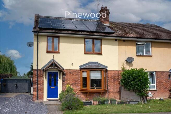 3 bedroom semi-detached house for sale