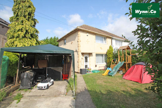 2 bedroom semi-detached house for sale