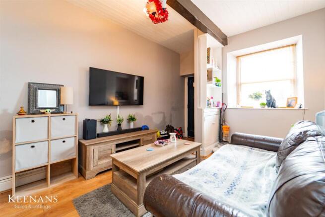 2 bedroom end of terrace house for sale