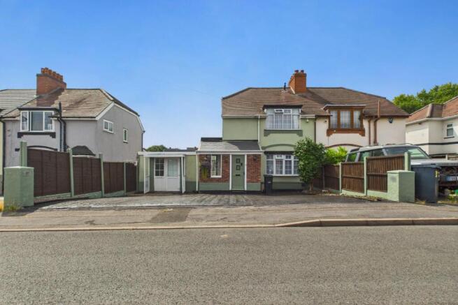 2 bedroom semi-detached house for sale
