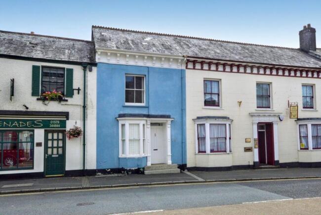 2 bedroom terraced house for sale