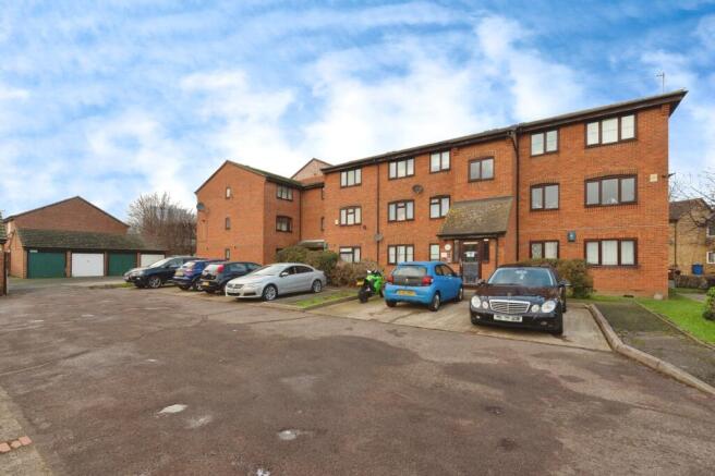 1 bedroom flat for sale