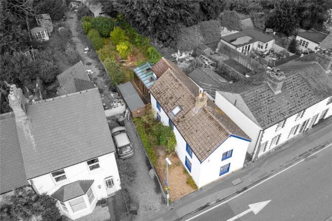 2 bedroom detached house for sale