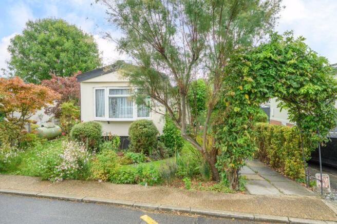 1 bedroom park home for sale