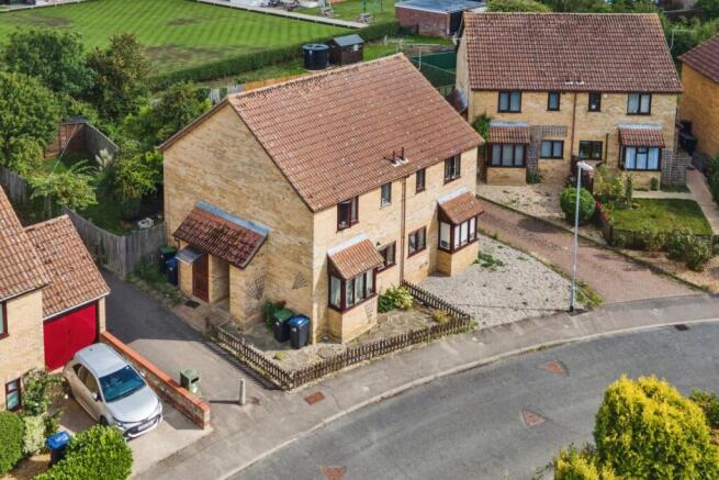 1 bedroom house for sale