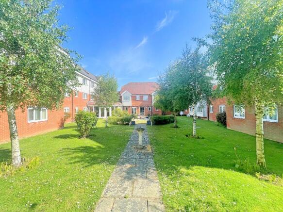 1 bedroom flat for sale