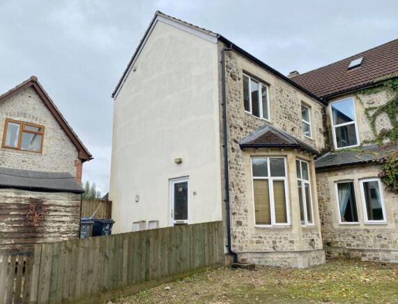 2 bedroom semi-detached house for sale