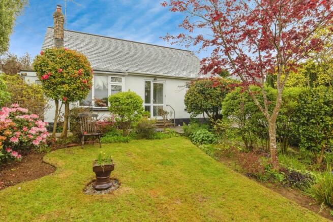 2 bedroom bungalow for sale