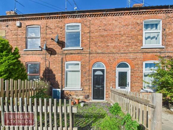 2 bedroom terraced house for sale