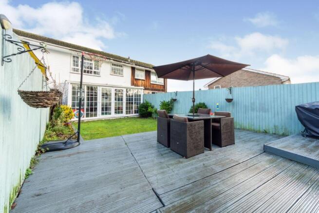 3 bedroom terraced house for sale