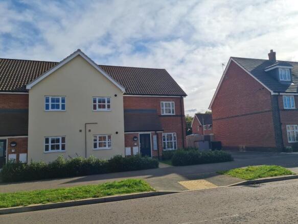 2 bedroom apartment for sale