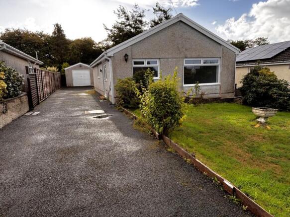 3 bedroom bungalow for sale