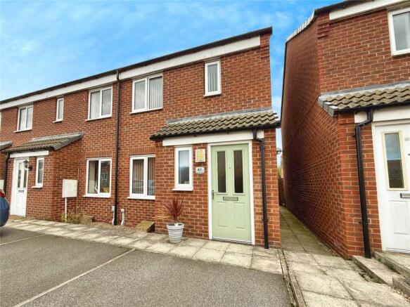 2 bedroom terraced house for sale