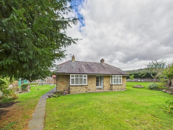3 bedroom detached bungalow for sale