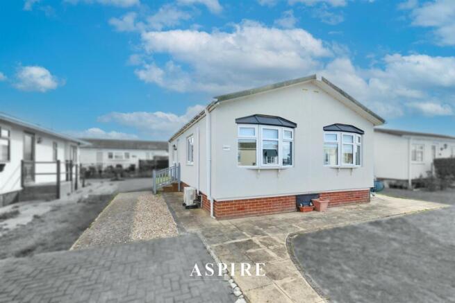 2 bedroom mobile home for sale