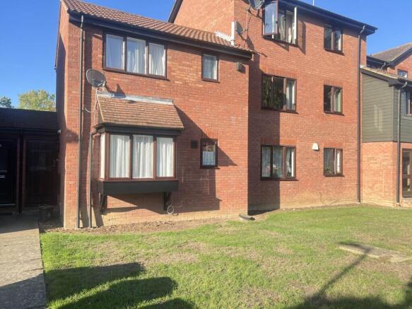 1 bedroom house for sale