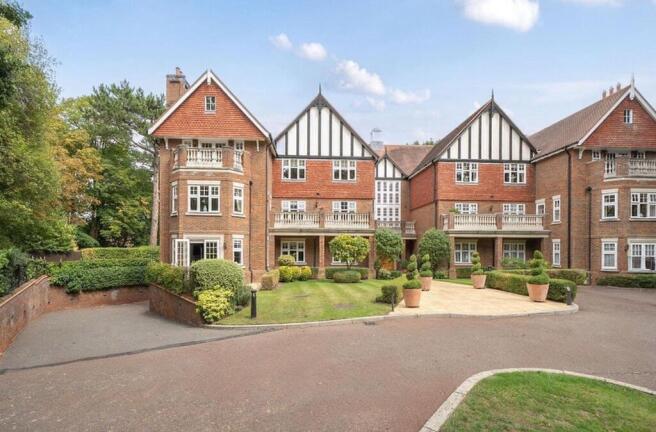 2 bedroom apartment for sale