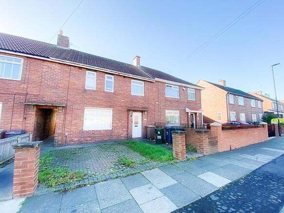 3 bedroom terraced house for sale