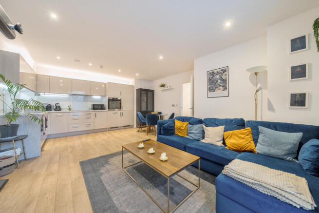 2 bedroom apartment for sale