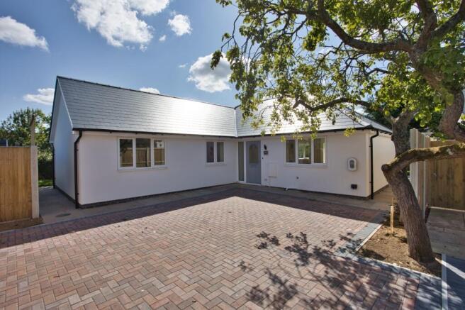 3 bedroom bungalow for sale