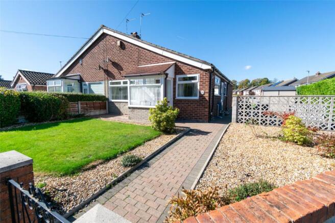 2 bedroom bungalow for sale