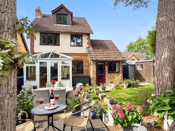 3 bedroom detached house for sale