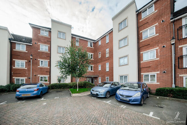 2 bedroom apartment for sale