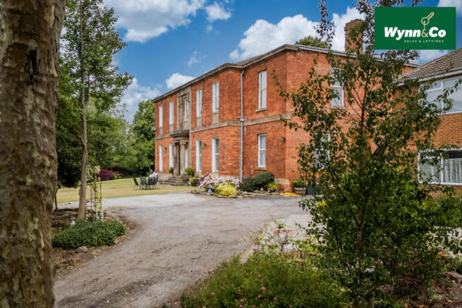 12 bedroom house for sale