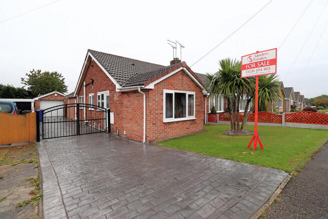 3 bedroom bungalow for sale