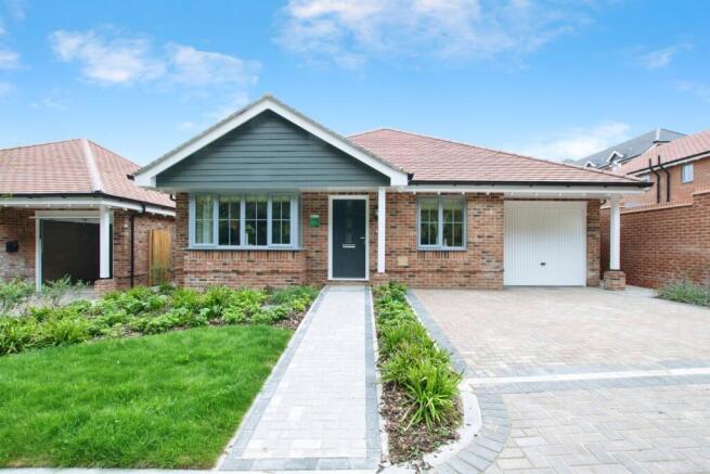 3 bedroom detached bungalow for sale