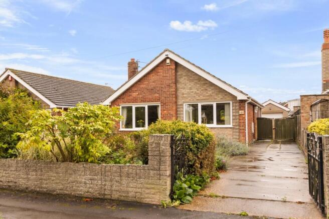 3 bedroom bungalow for sale