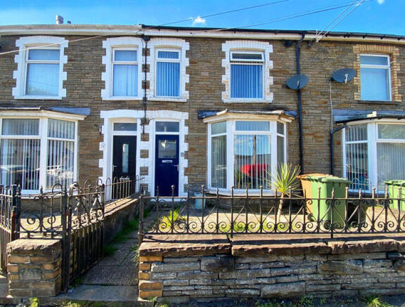 2 bedroom terraced house for sale
