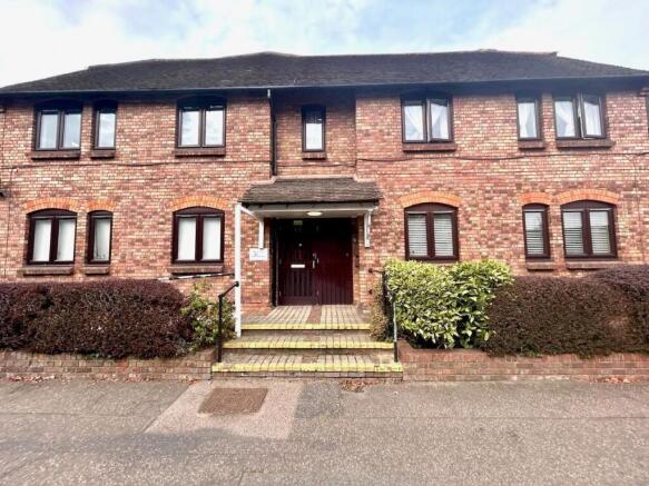 2 bedroom apartment for sale