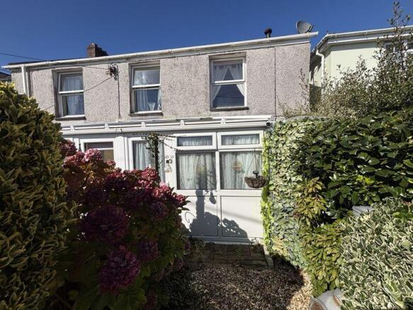 2 bedroom cottage for sale