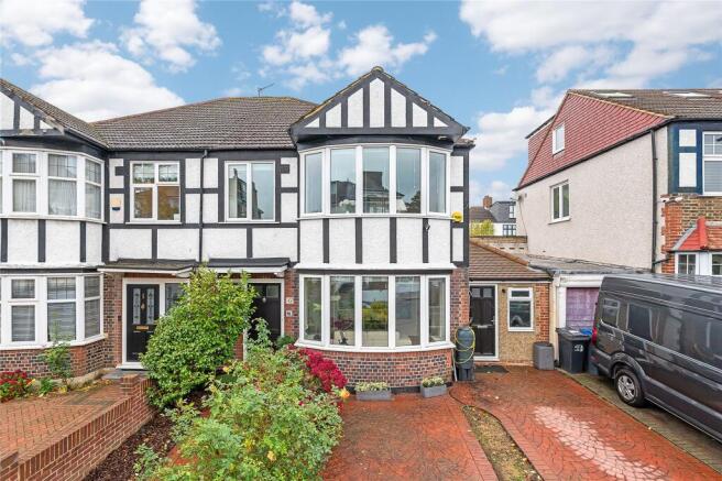 4 bedroom semi-detached house for sale