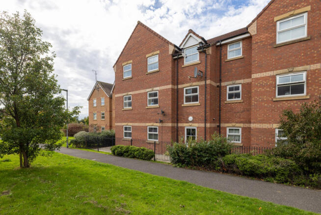 2 bedroom apartment for sale